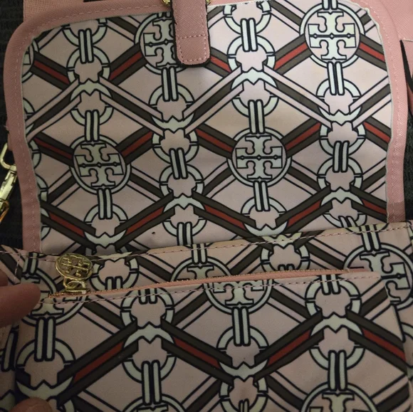 Pink Tory Burch Crossbody Signature Bag - Picture 3 of 5